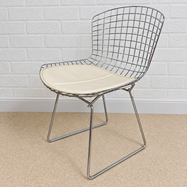 Set van 4 draadstoelen in de stijl van de Knoll Bertoia side chair