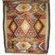 vintage kilim vrouwenhand warenhuis strant