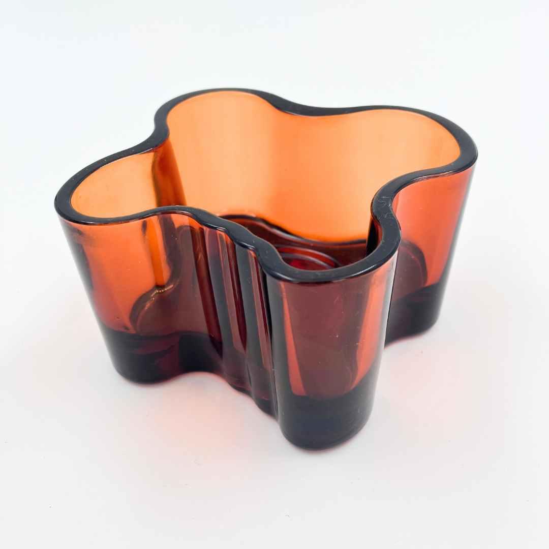 Wrenbury Carafe à eau de chevet bleue et verre - Pichet de 652 g avec