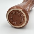 Onderkant van Bay West Germany vaas 909-30 met stempel en modelnummer
